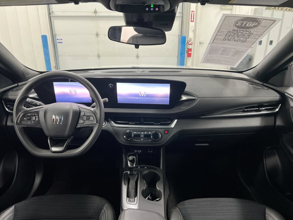 Used 2024 Buick Envista Preferred FWD image 10