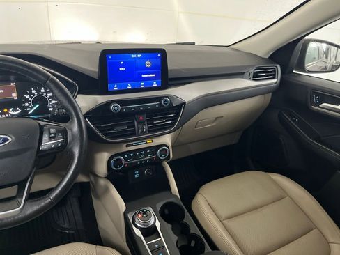 Used 2021 Ford Escape SEL AWD/4WD image 32