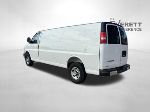 New 2026 Chevrolet Express 3500 Extended w/ Driver Convenience Package RWD image 5