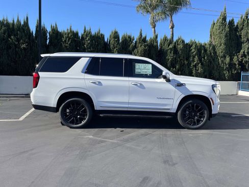 New 2026 GMC Yukon Elevation image 4