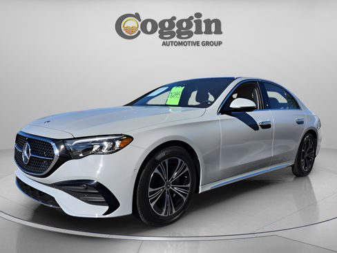 Certified 2026 Mercedes-Benz E 350 4MATIC Sedan image 1