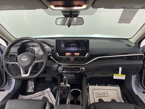 New 2025 Nissan Altima 2.5 SR w/ SR Premium Package image 42