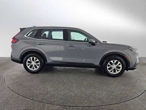 Used 2024 Honda CR-V LX image 2