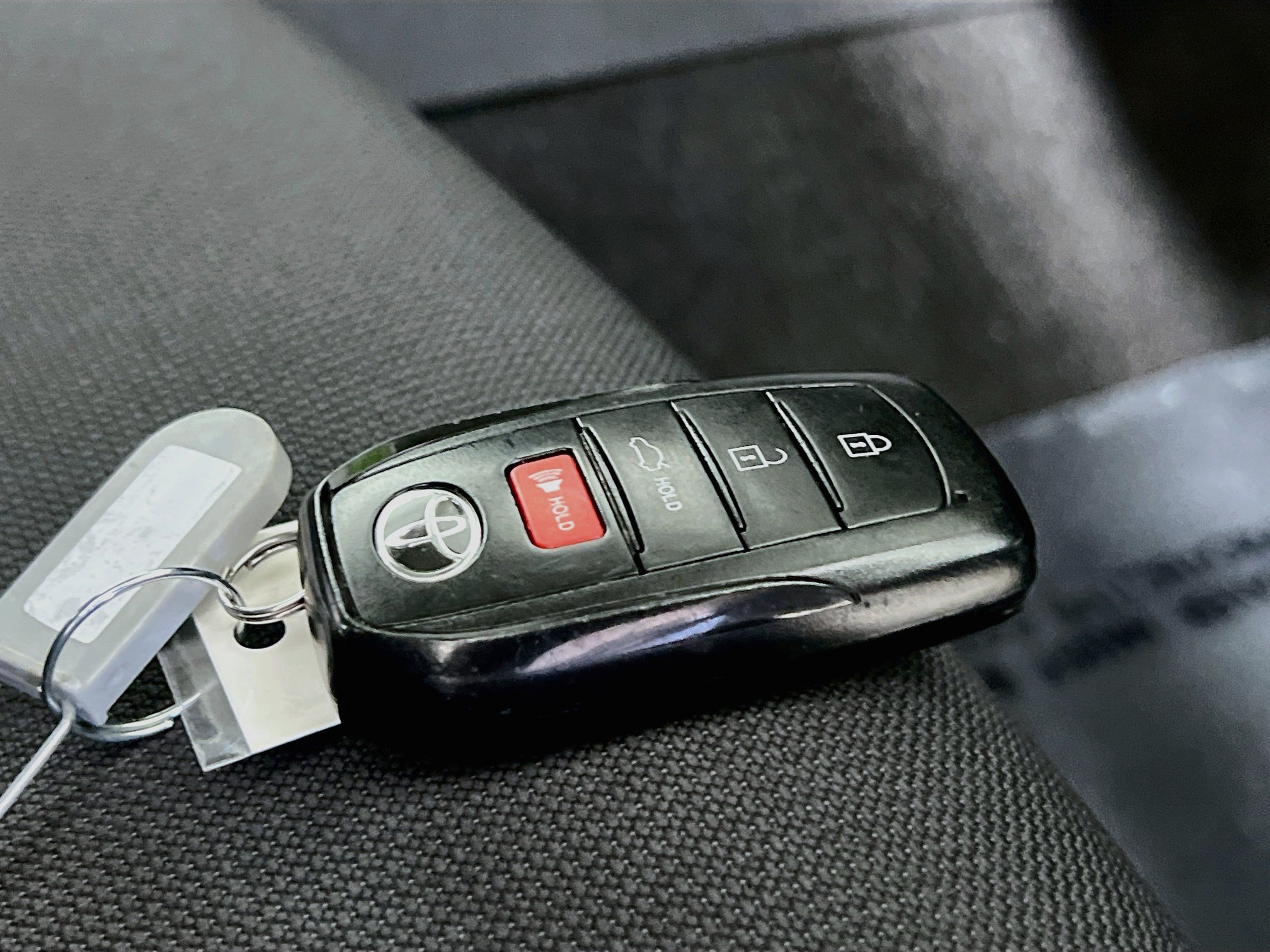 Used 2025 Toyota Corolla LE w/ Convenience Package FWD image 36