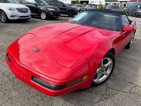 Used 1991 Chevrolet Corvette Convertible image 2