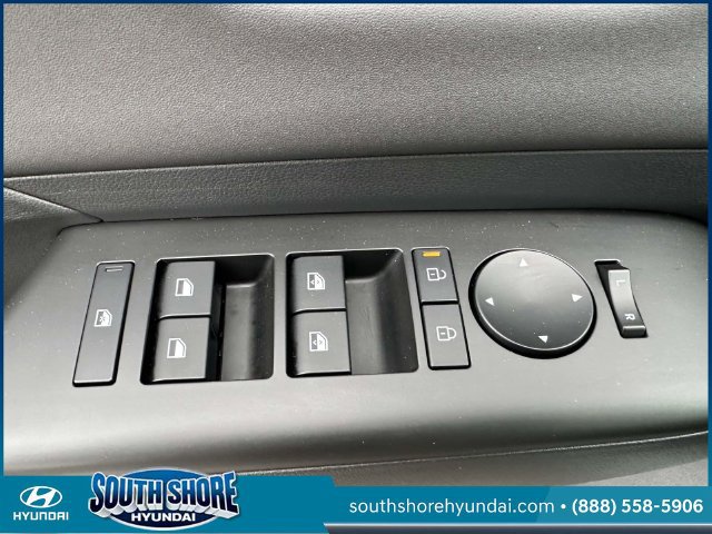 Certified 2024 Hyundai Kona Limited AWD/4WD image 19