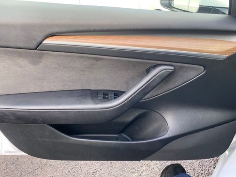 Used 2023 Tesla Model 3 Standard Range RWD image 31