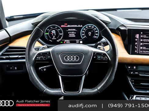 Used 2024 Audi e-tron GT Premium Plus image 17