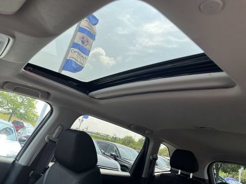 Used 2025 Honda CR-V EX image 18