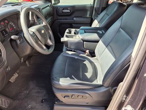 Certified 2023 Chevrolet Silverado 1500 Custom RWD image 10