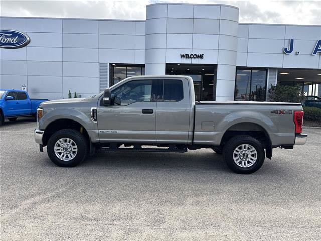 Certified 2019 Ford F250 XLT w/ XLT Value Package AWD/4WD image 2