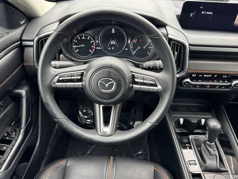 Used 2025 MAZDA CX-50 AWD 2.5 S w/ Premium Plus Pkg image 14