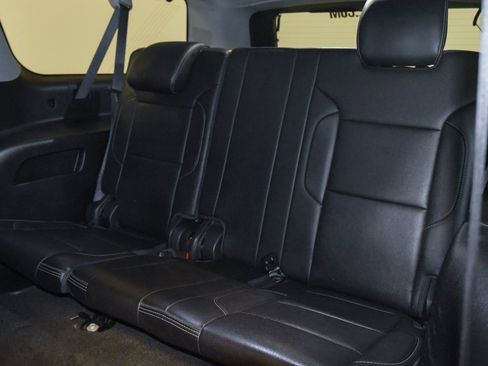 Used 2018 GMC Yukon XL Denali w/ Open Road Package image 7