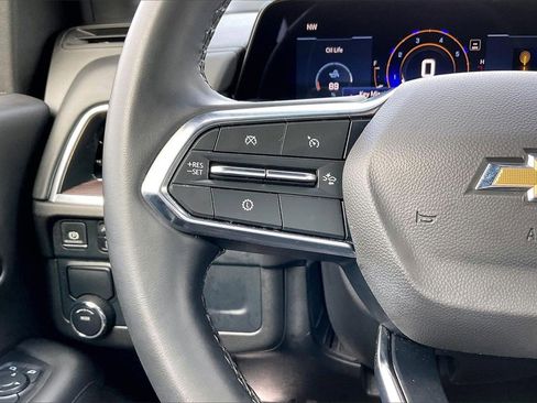 Used 2025 Chevrolet Tahoe LT image 10