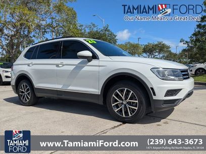 Used 2020 Volkswagen Tiguan SE w/ Panoramic Sunroof Package