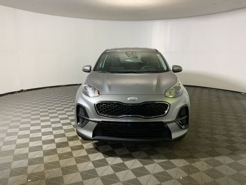 Used 2020 Kia Sportage LX w/ LX Popular Package image 3