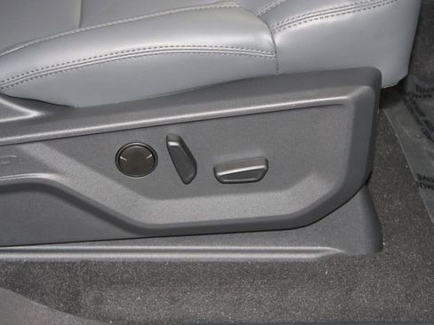 New 2026 Ford Expedition Active AWD/4WD image 28