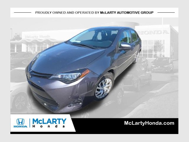 Used 2018 Toyota Corolla LE FWD image 1