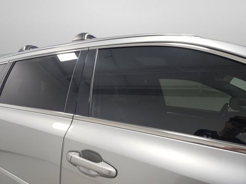 Used 2018 Toyota Highlander XLE AWD/4WD image 16