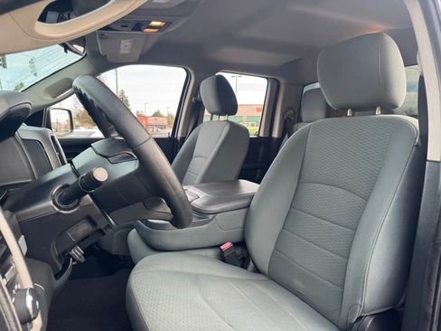 Used 2015 RAM 1500 Express w/ Black Ram 1500 Express Group image 17