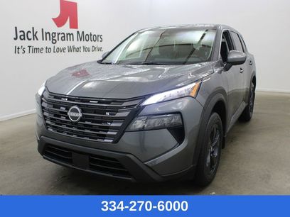 New 2026 Nissan Rogue SV