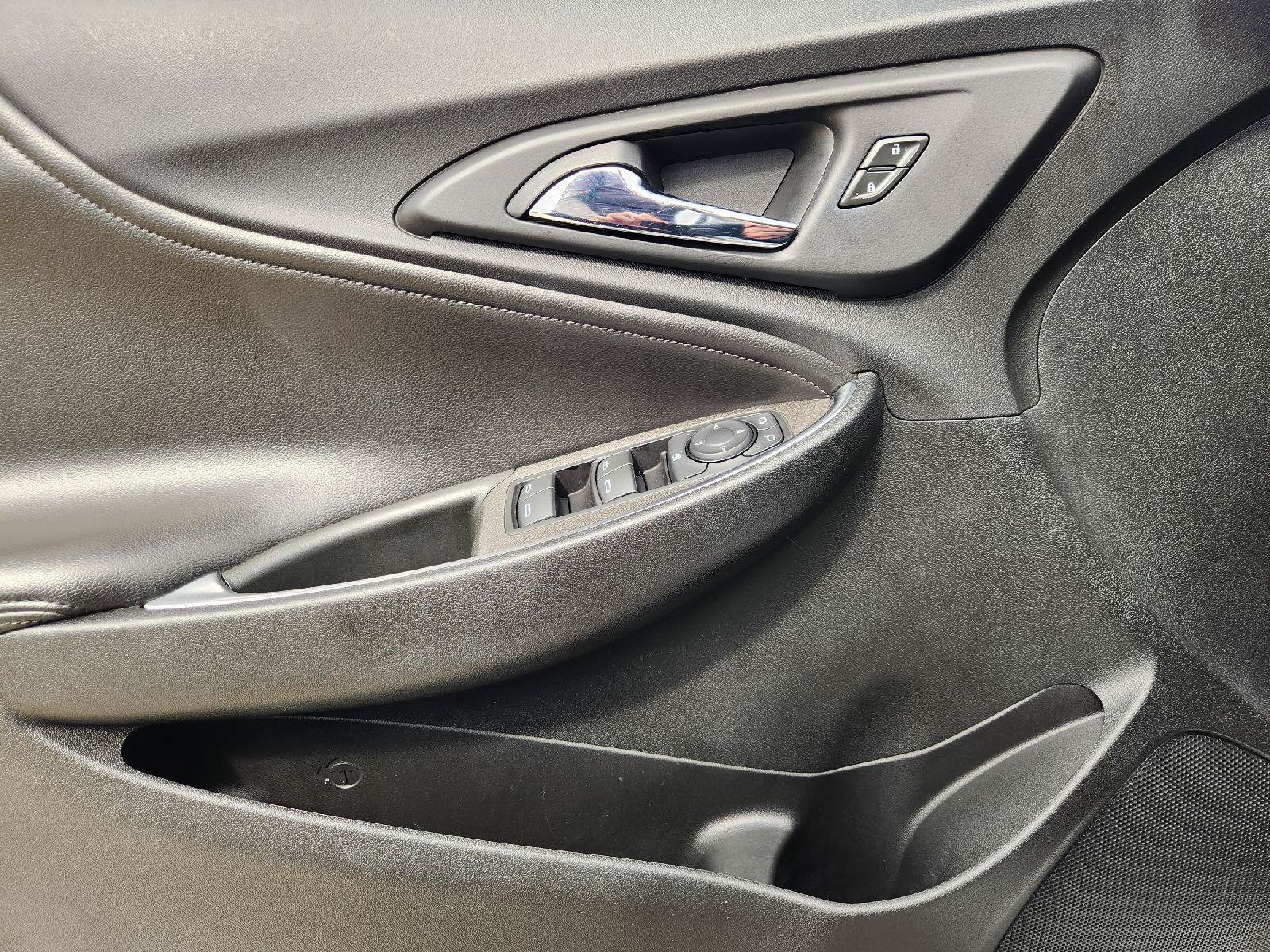 Used 2019 Chevrolet Malibu LT w/ LT Plus Package FWD image 23