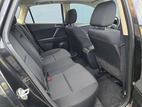 Used 2012 MAZDA MAZDA3 i Touring FWD image 13
