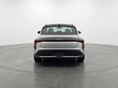 Used 2025 Kia K4 LXS image 7