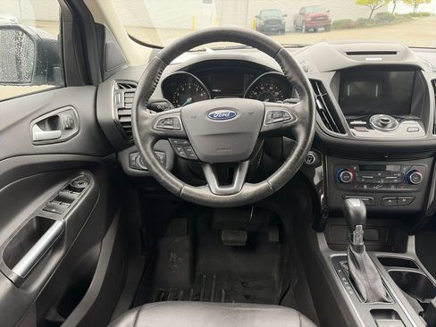Used 2017 Ford Escape Titanium AWD/4WD image 14