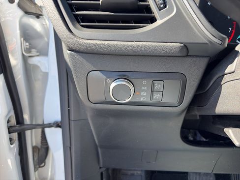Used 2022 Ford Escape S AWD/4WD image 10