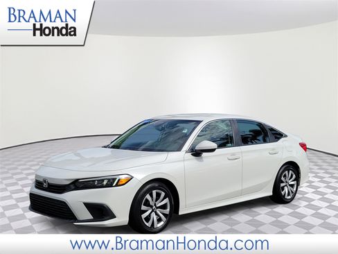 Used 2023 Honda Civic LX image 1