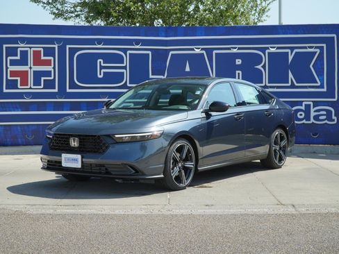 New 2026 Honda Accord SE image 1