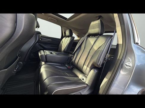 Used 2023 Acura MDX SH-AWD w/ Advance Package image 10