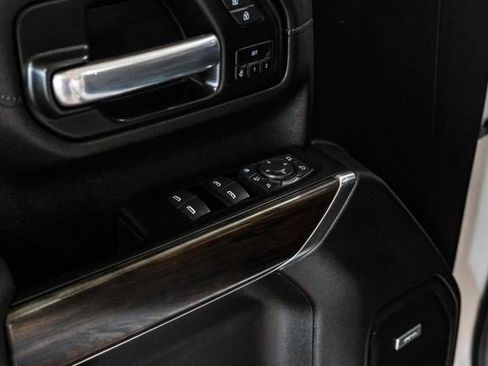 Used 2021 GMC Sierra 2500 SLT w/ SLT Premium Package image 39