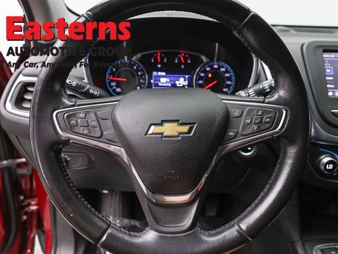 Used 2019 Chevrolet Equinox LT AWD/4WD image 10