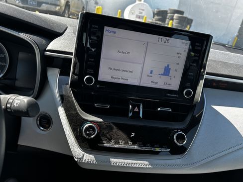 Used 2022 Toyota Corolla SE image 15