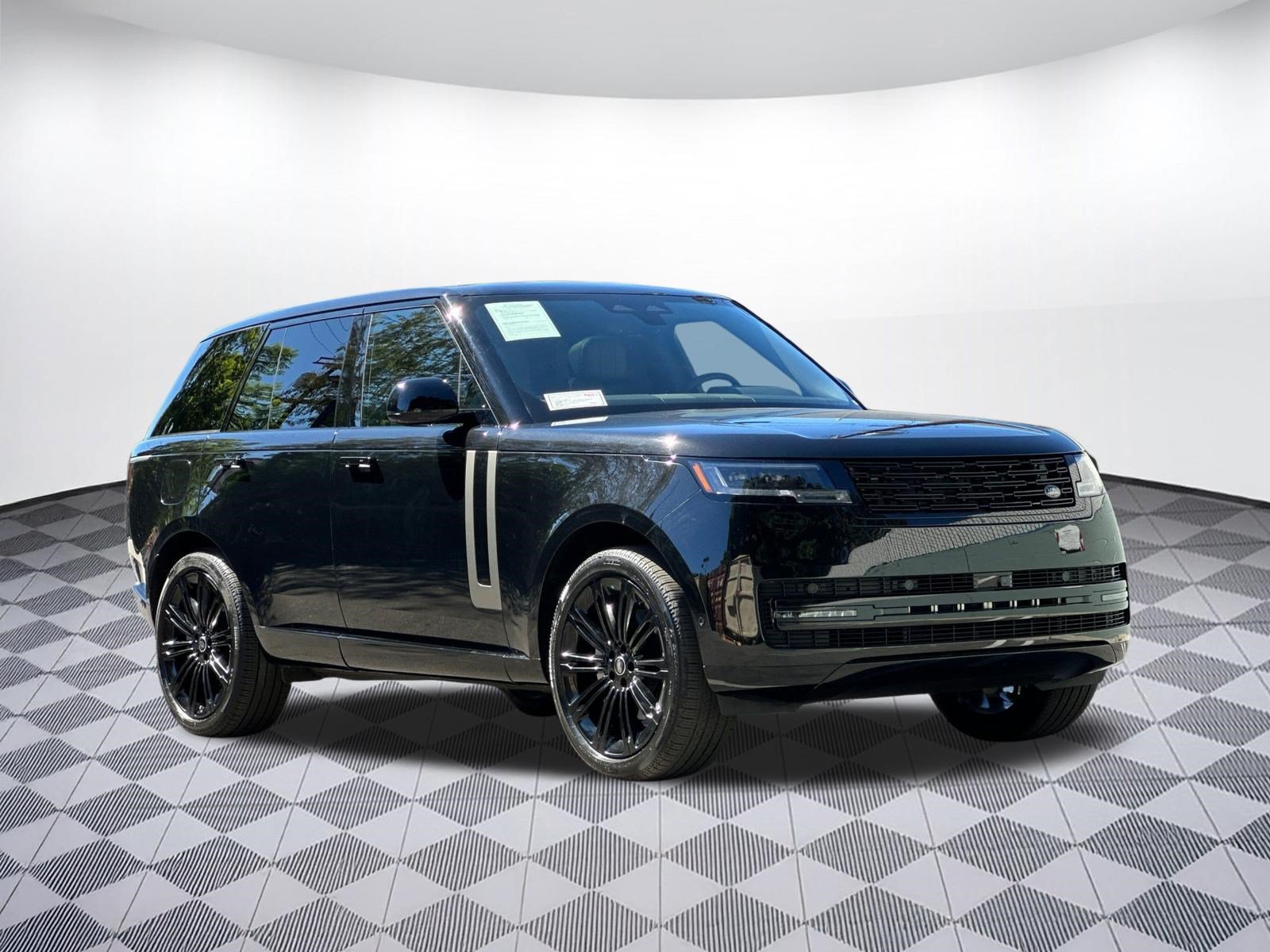 Used 2025 Land Rover Range Rover SE AWD/4WD image 6