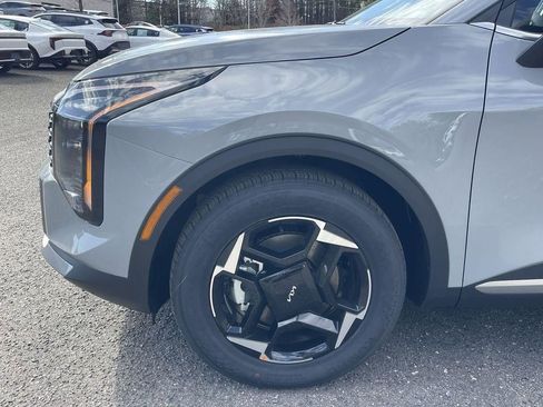 New 2026 Kia Sportage EX FWD image 19