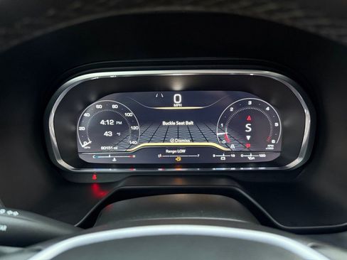 Used 2023 GMC Yukon XL SLT image 23