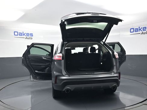 Used 2024 Ford Edge Titanium AWD/4WD image 56