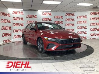 Used 2025 Hyundai Elantra Sport FWD video 1