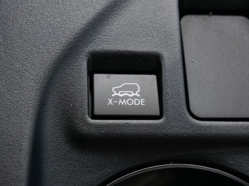 Certified 2023 Subaru Crosstrek 2.0i AWD/4WD image 31