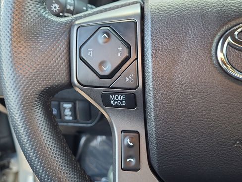 Certified 2021 Toyota Tacoma TRD Off-Road image 23