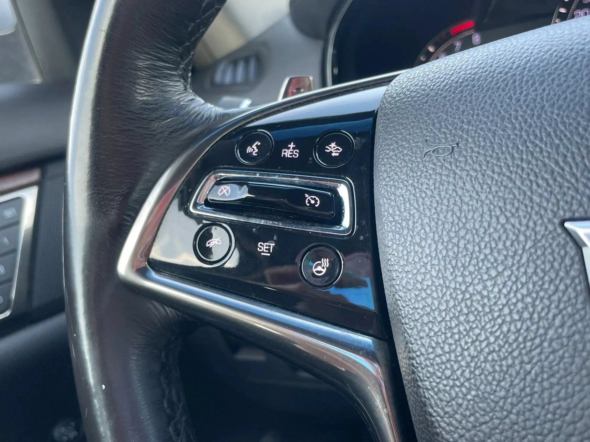 Used 2019 Cadillac CTS Luxury RWD image 34