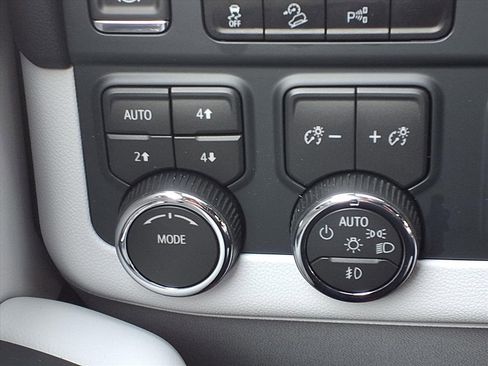 New 2026 Chevrolet Tahoe Premier image 12