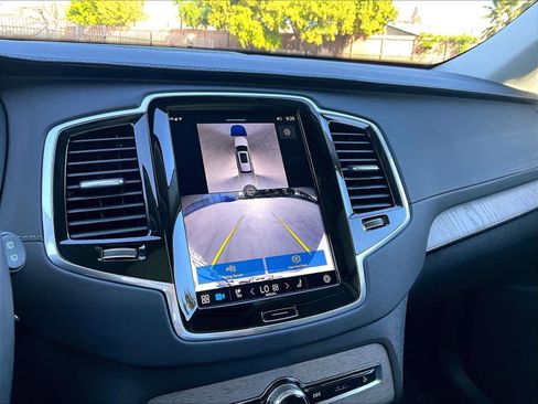 Used 2024 Volvo XC90 T8 Ultimate w/ Protection Package Premier image 24