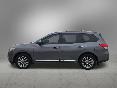 Used 2016 Nissan Pathfinder SL w/ SL Premium Package image 3