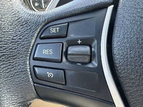 Used 2018 BMW 330e 330e iPerformance 4dr Sedan image 28