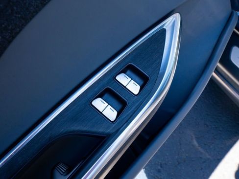 Used 2024 Lucid Air Pure RWD image 27