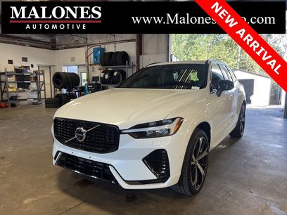 Used 2022 Volvo XC60 T8 R-Design w/ Advanced Package